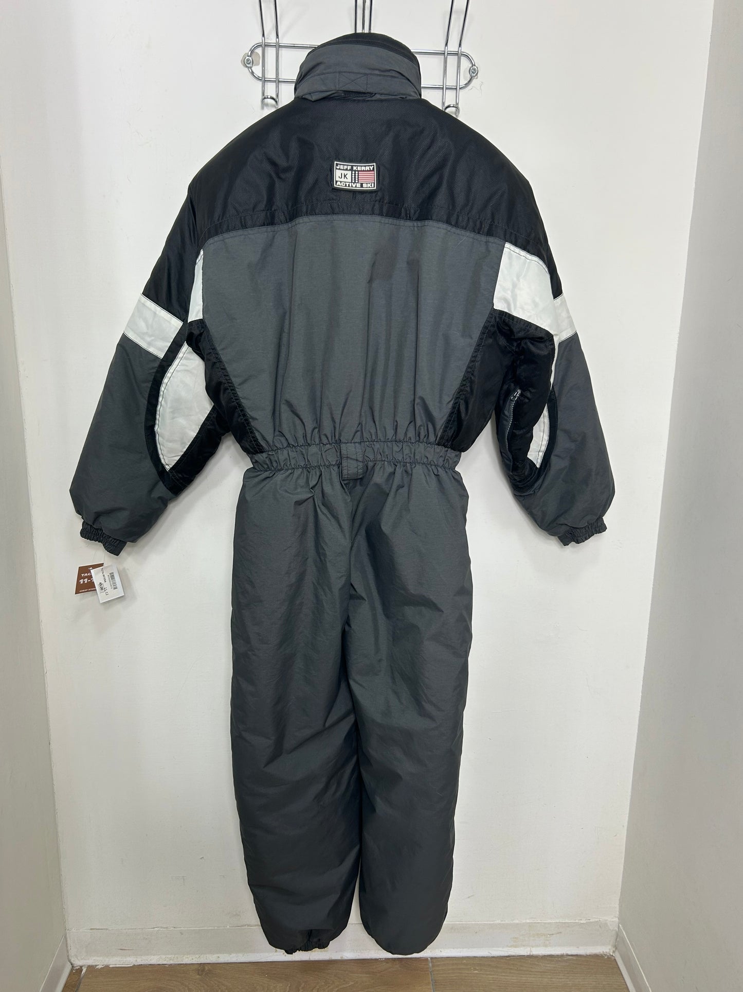 TAGLIA 12 ANNI-Tuta intera JeffKARRY