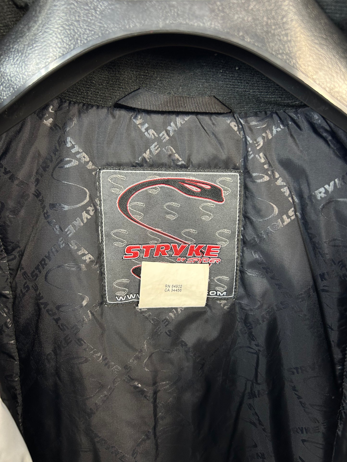 TAGLIA L - Giubbino Stryke