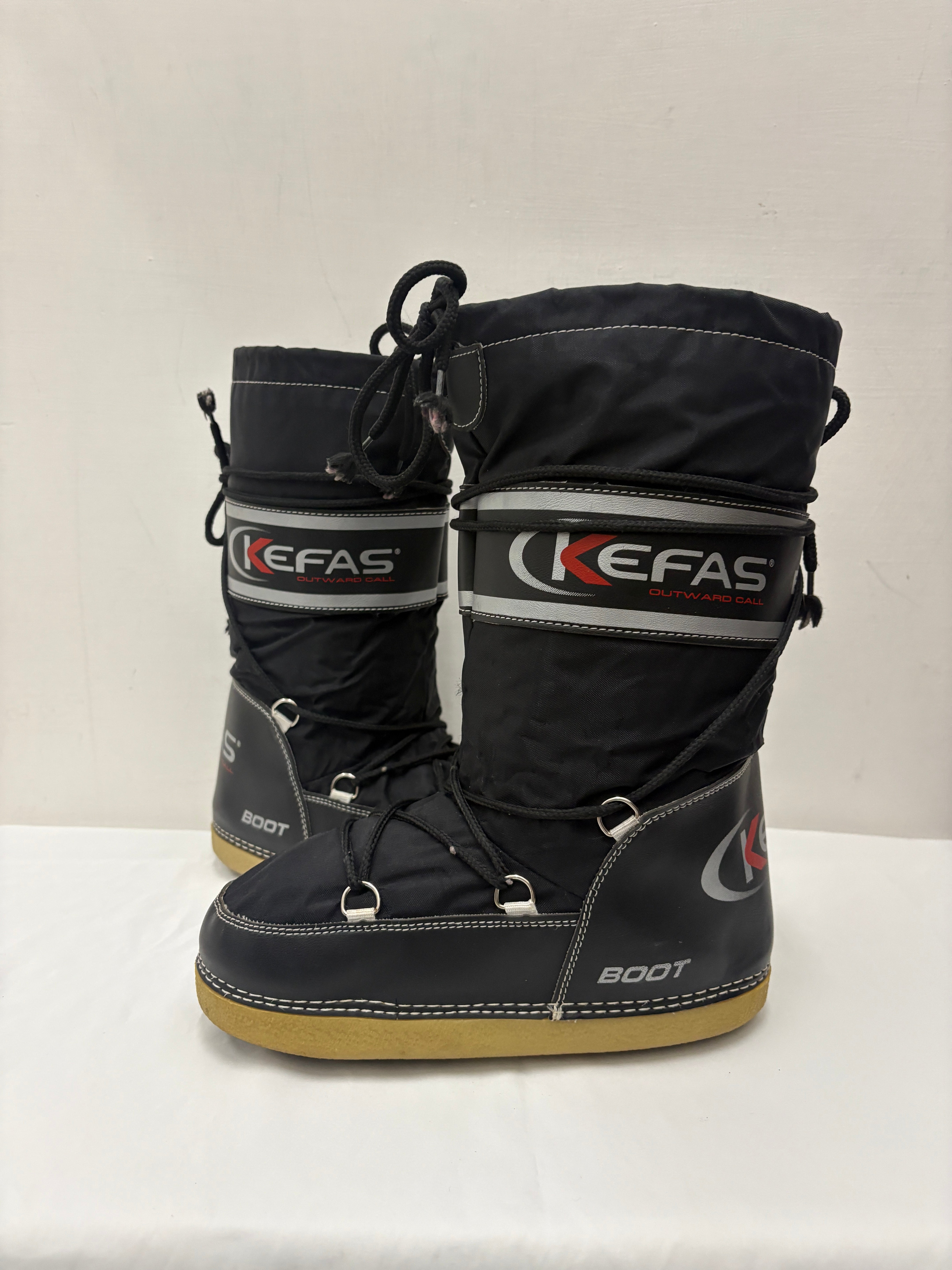 Simil Moon boot-Kefas neri