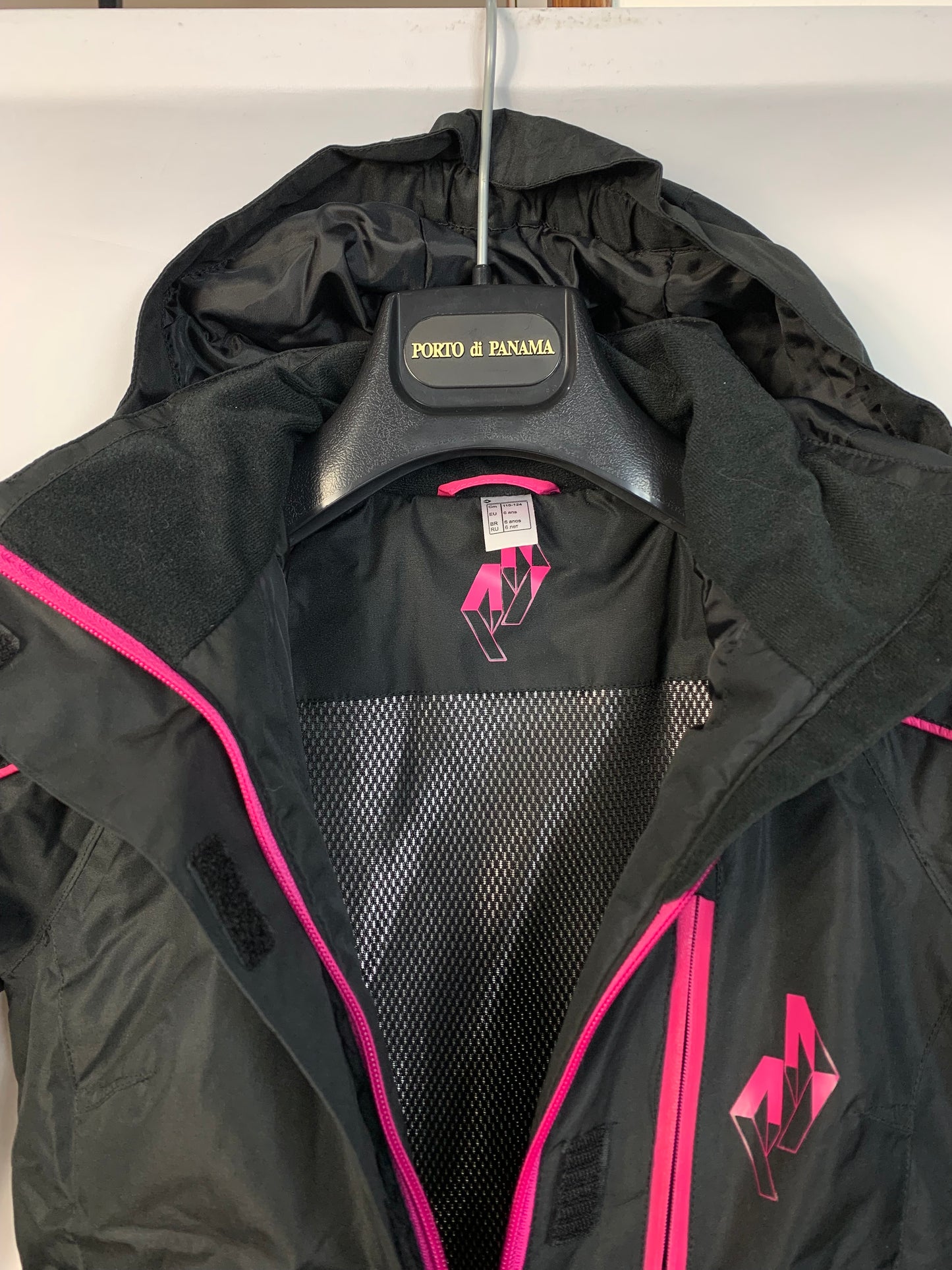 TAGLIA 6 ANNI - Giubbino nero