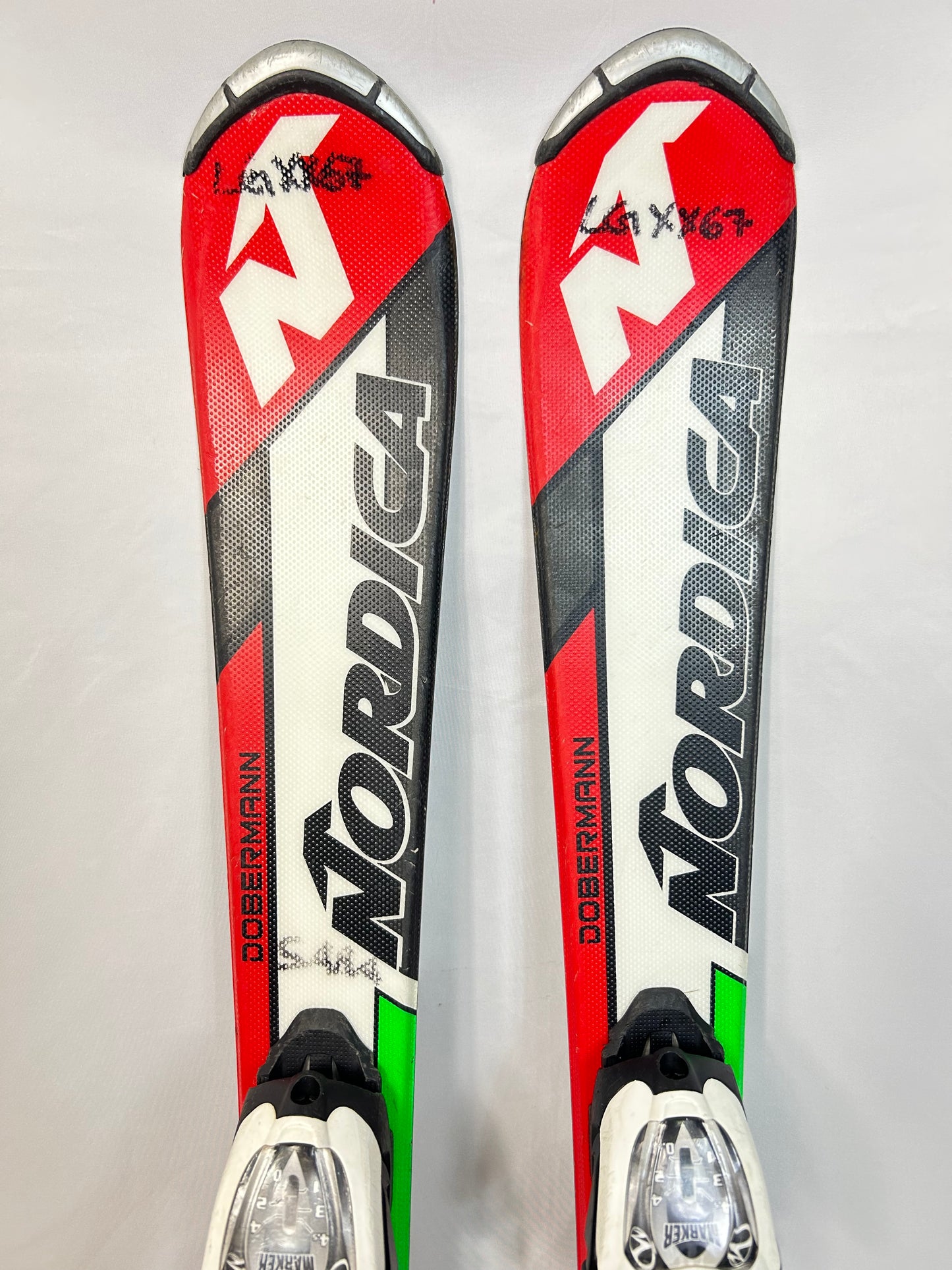 Sci nordica dobermann Team race J