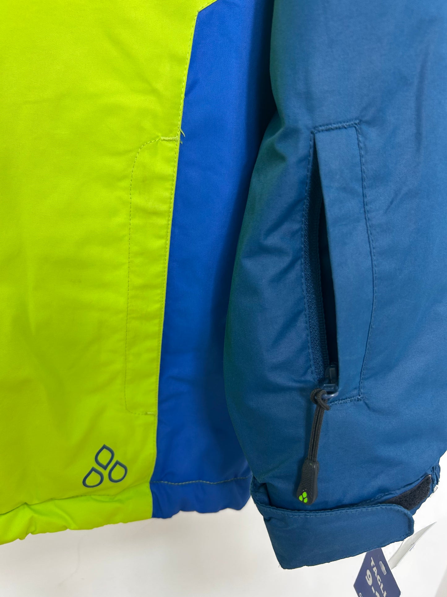 TAGLIA 9-10 anni - Giubbino sports