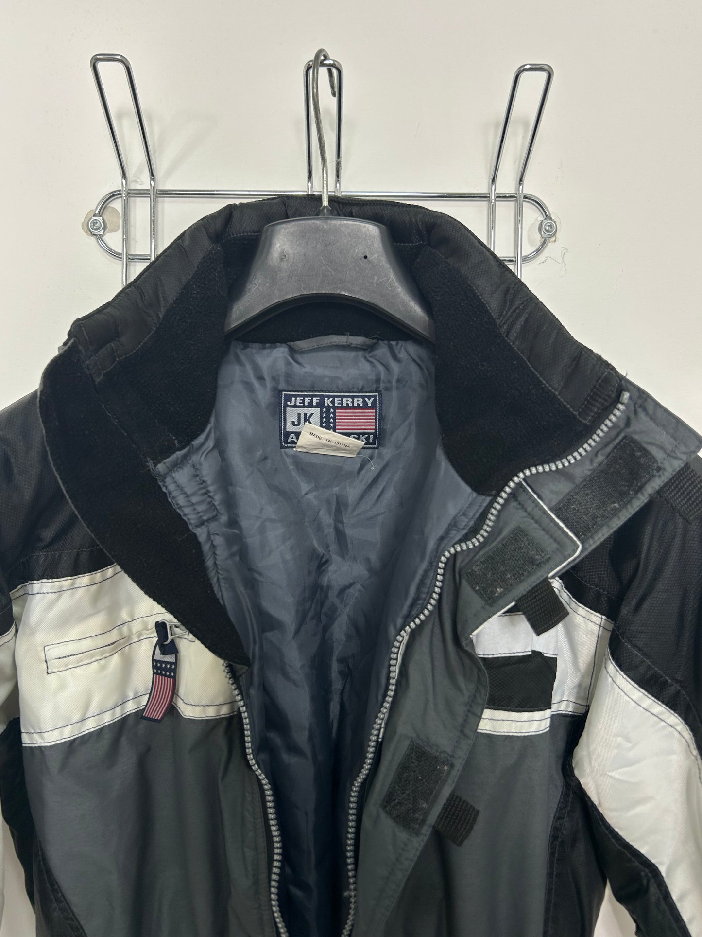 TAGLIA 12 ANNI-Tuta intera JeffKARRY