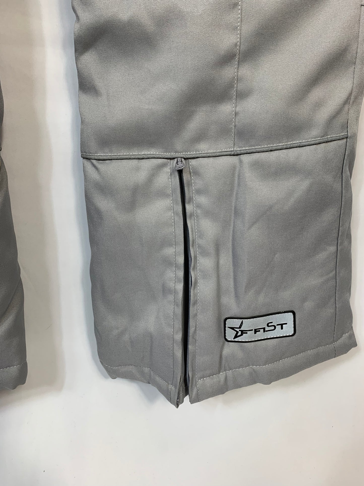 TAGLIA M - Pantalone con bretelle X-mail grigio