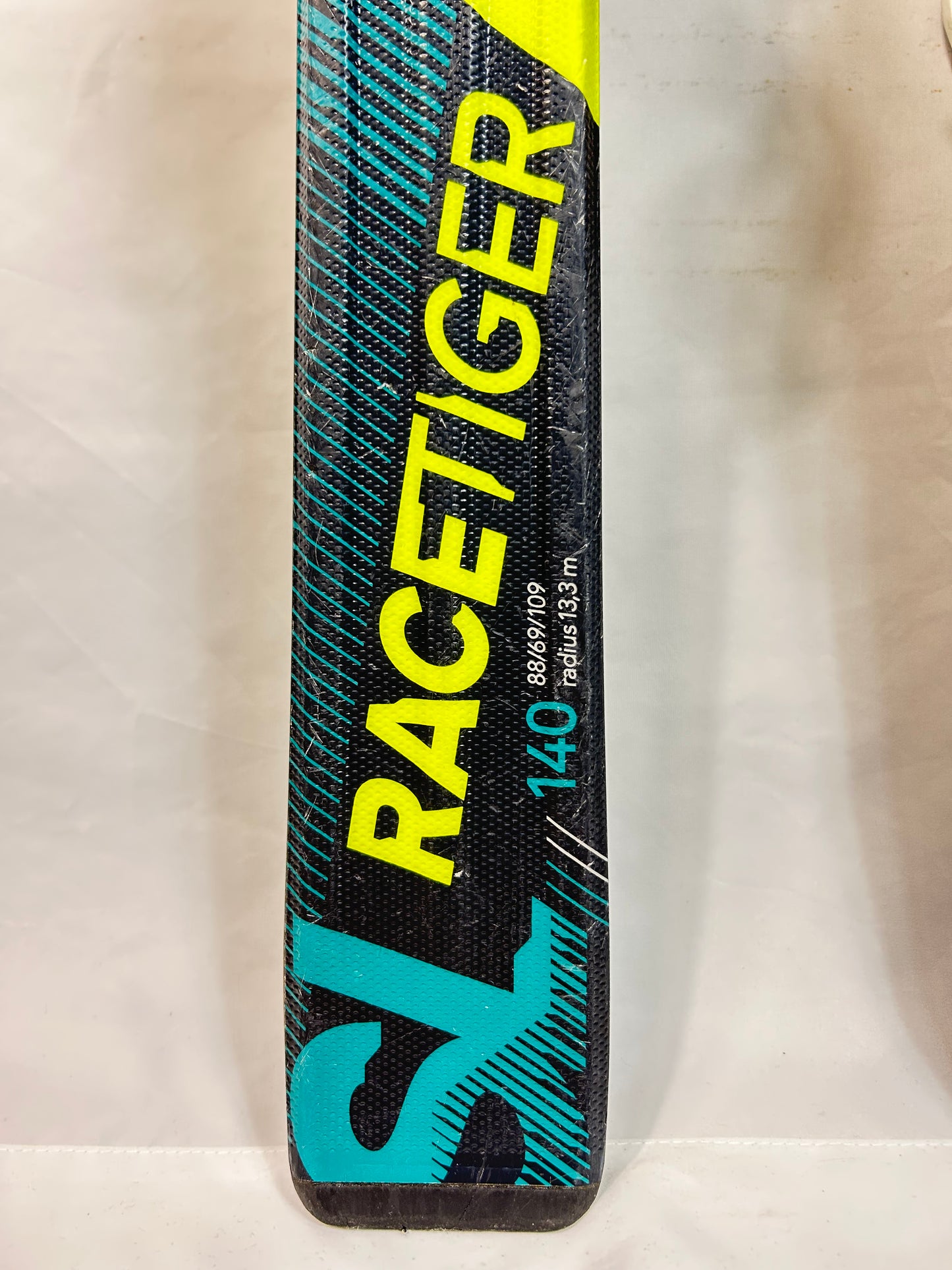 Sci Völkl Racetiger SL Jr