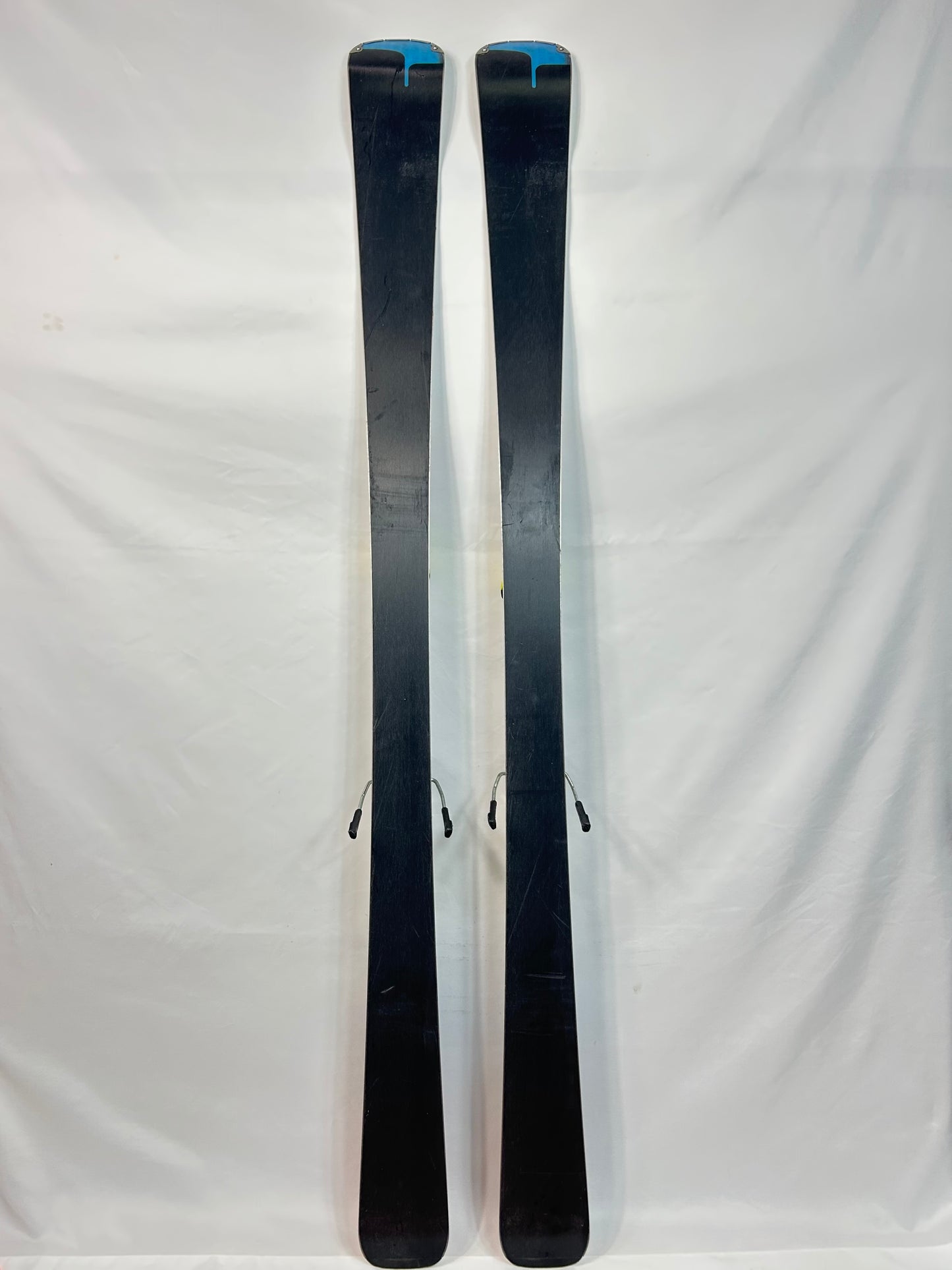 Sci Rossignol Famous 4 2017