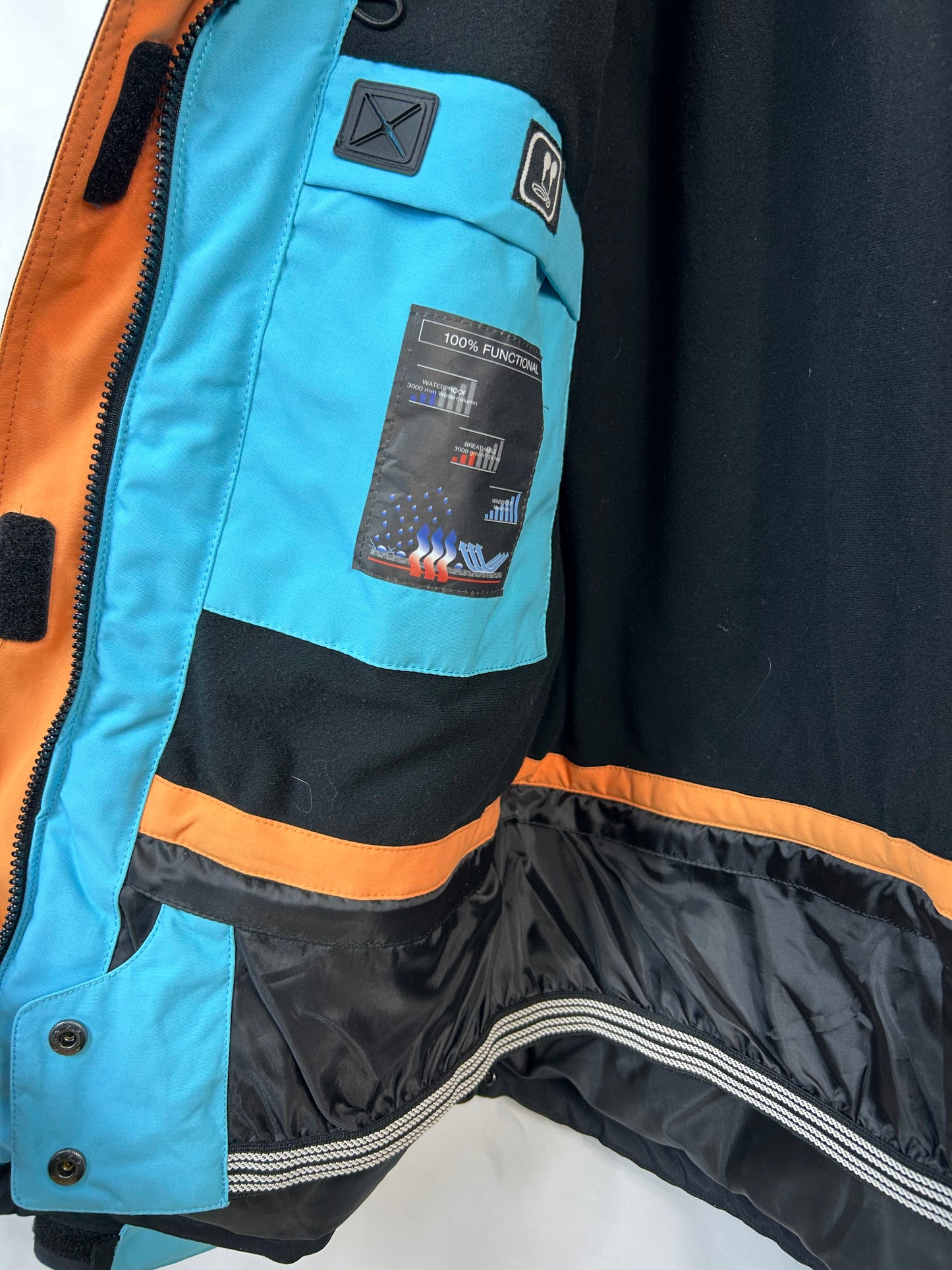 TAGLIA L - Giubbino cutting edge