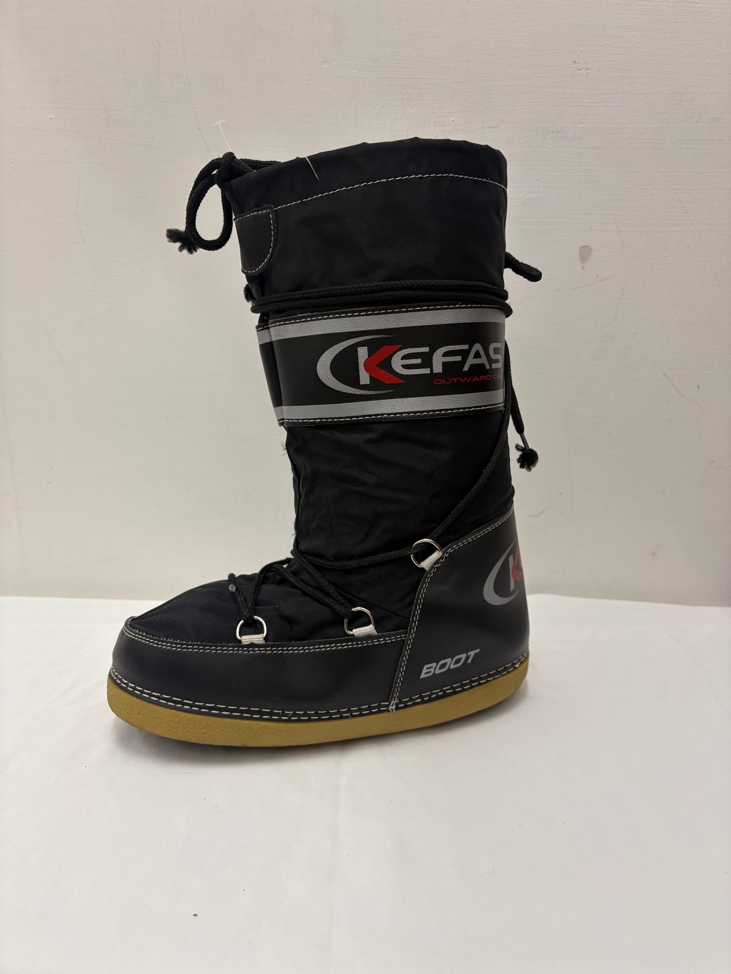 Simil Moon boot-Kefas neri