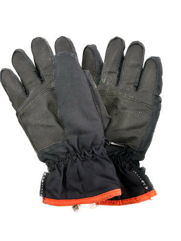 USED ​​SNOW GLOVES