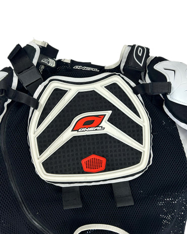 USED-SIZE M O'Neal zero gravity protective vest