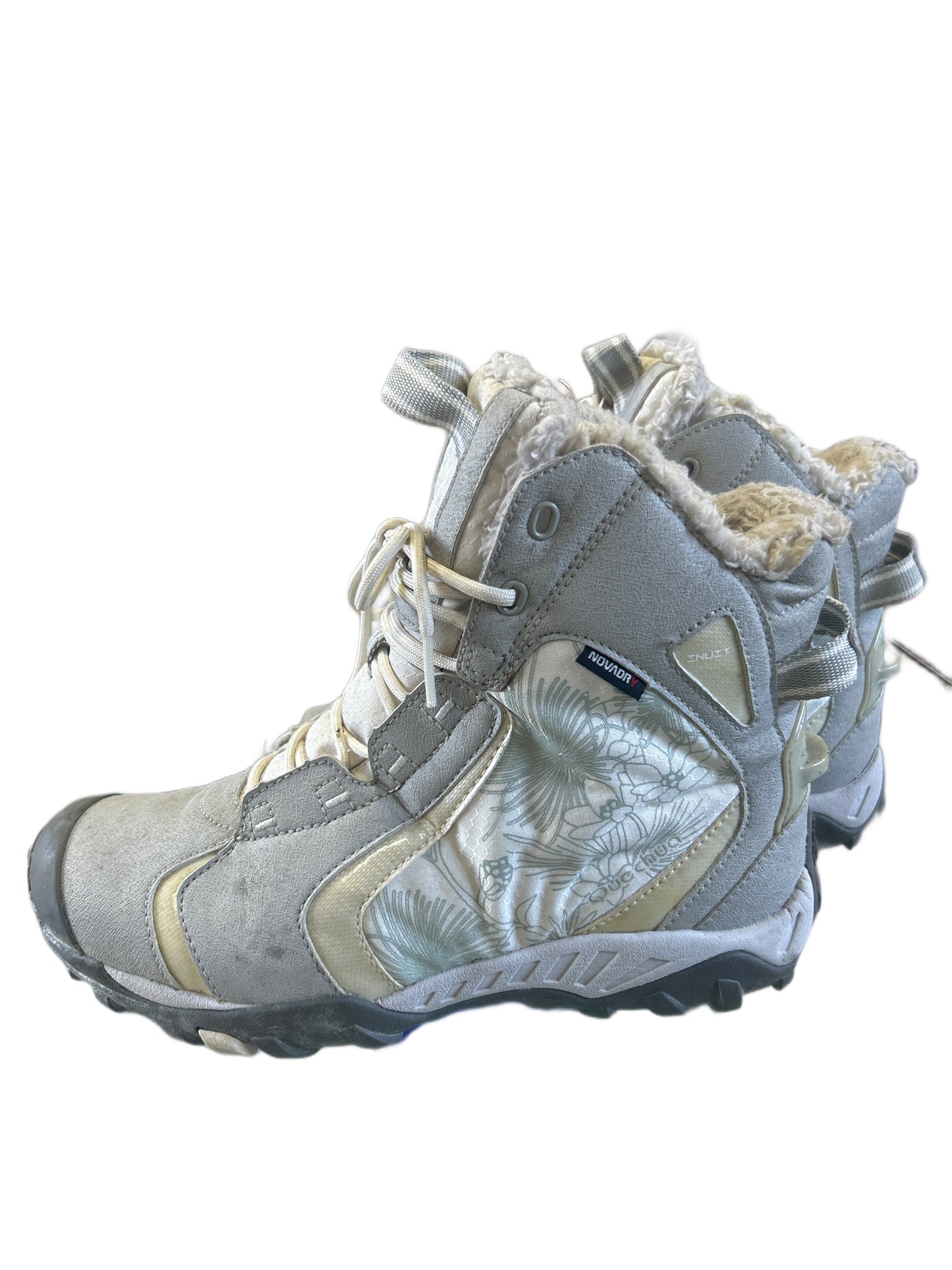 TREKKING SHOES 39 QUECHUA