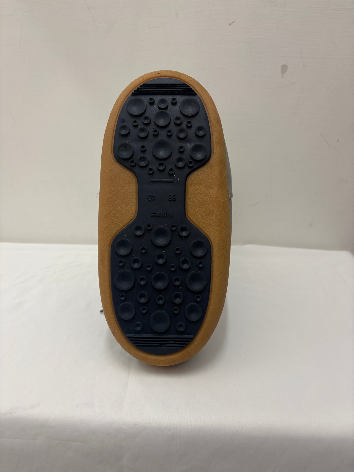 Simil Moon boot-View company Grigi
