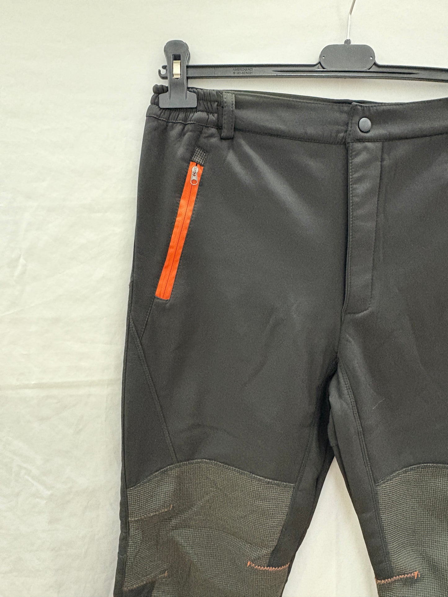 TAGLIA M-Pantalone tecnico nero