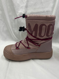 Moon boot
