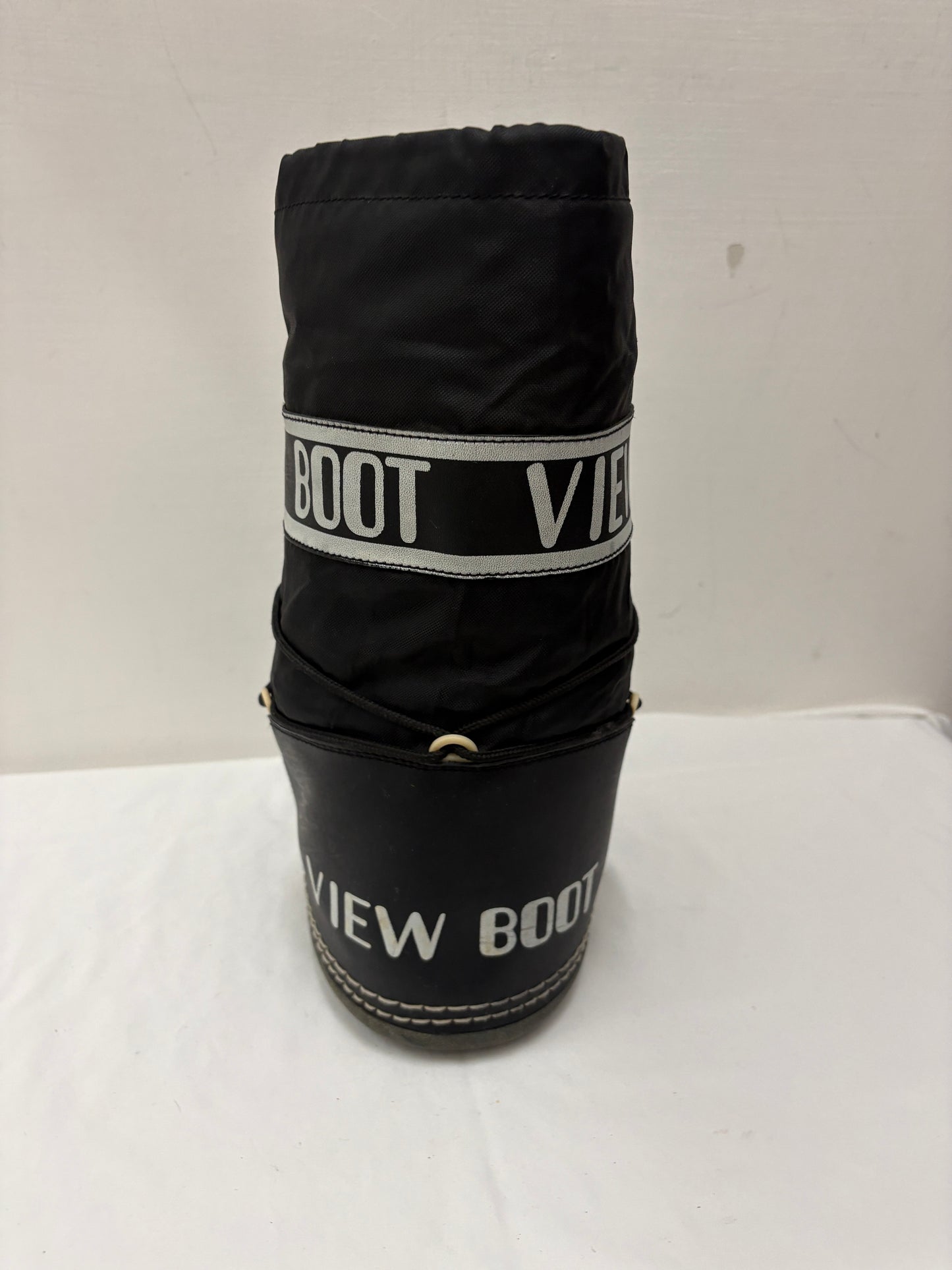 Simil Moon boot- view boot neri