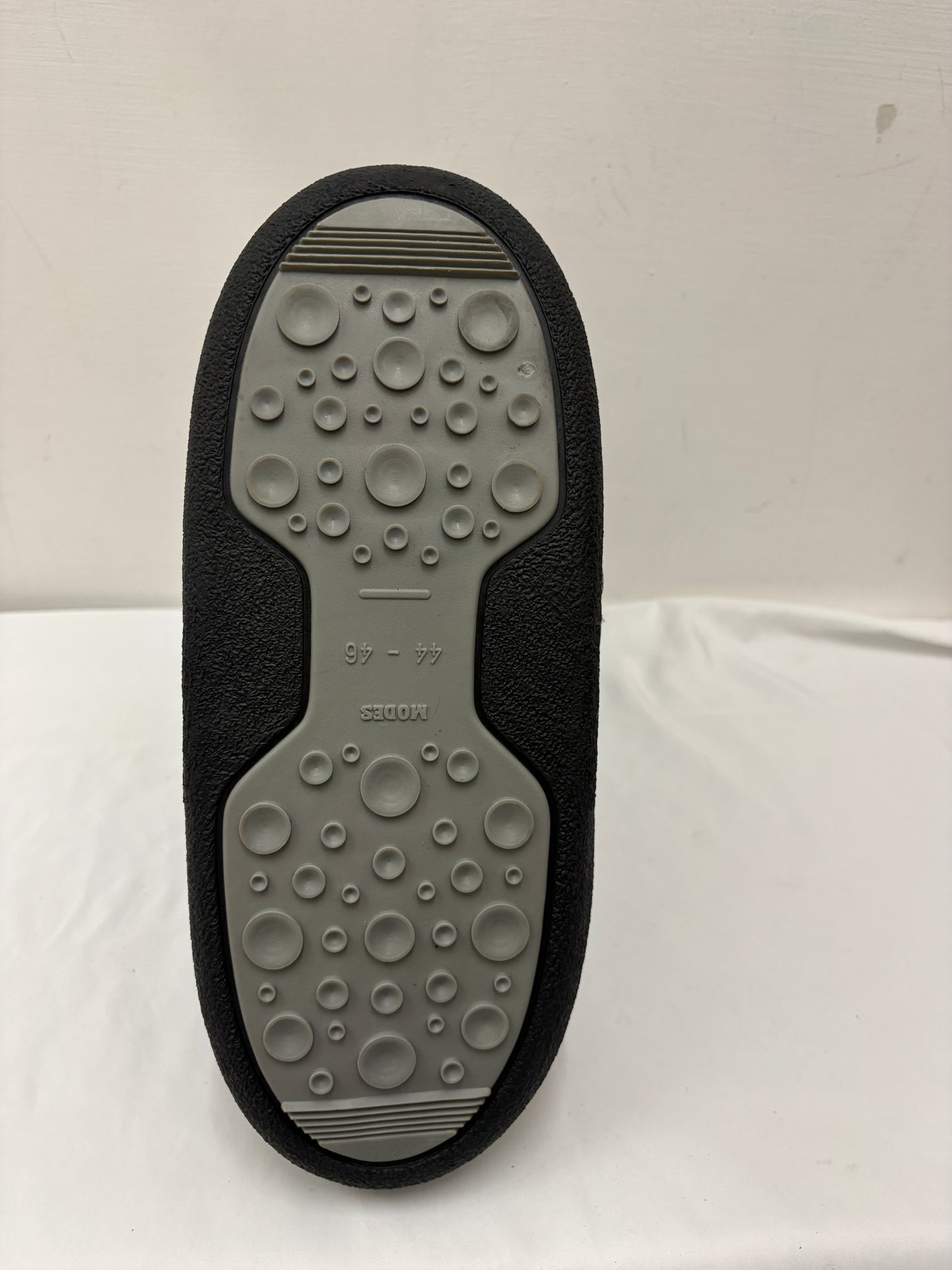 Simil Moon boot- off limits