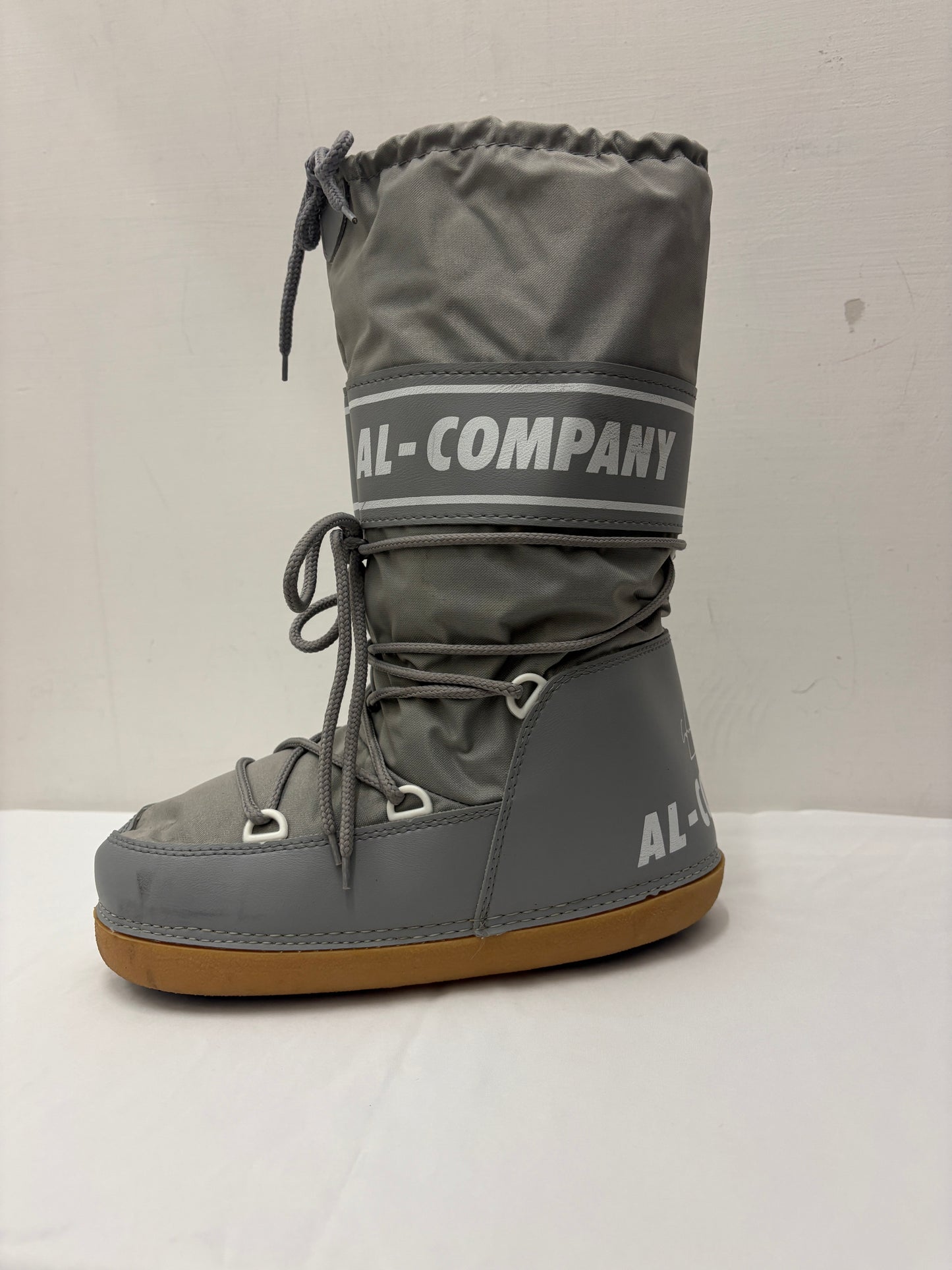 Simil Moon boot-View company Grigi
